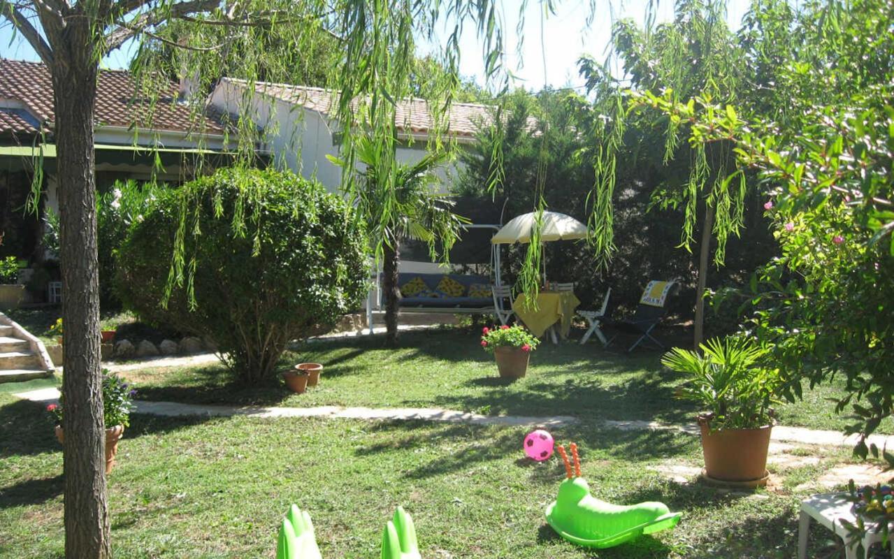 Le Gite Du Castellas Forcalqueiret ภายนอก รูปภาพ
